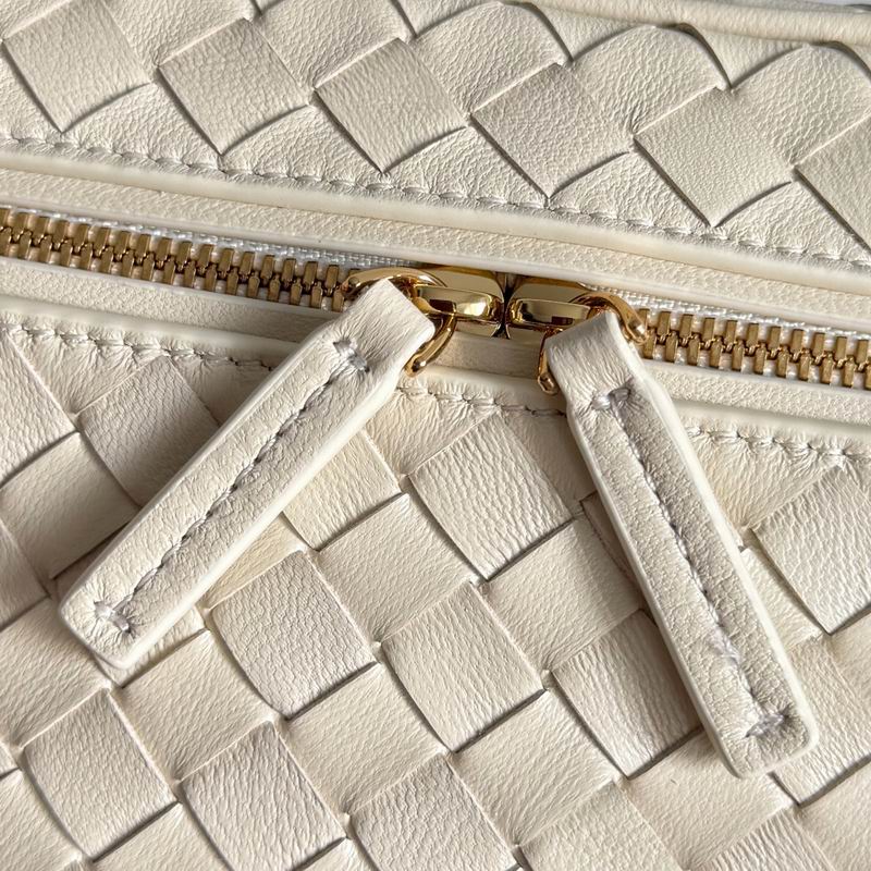 BTVA-Bags - Strap Story - 380