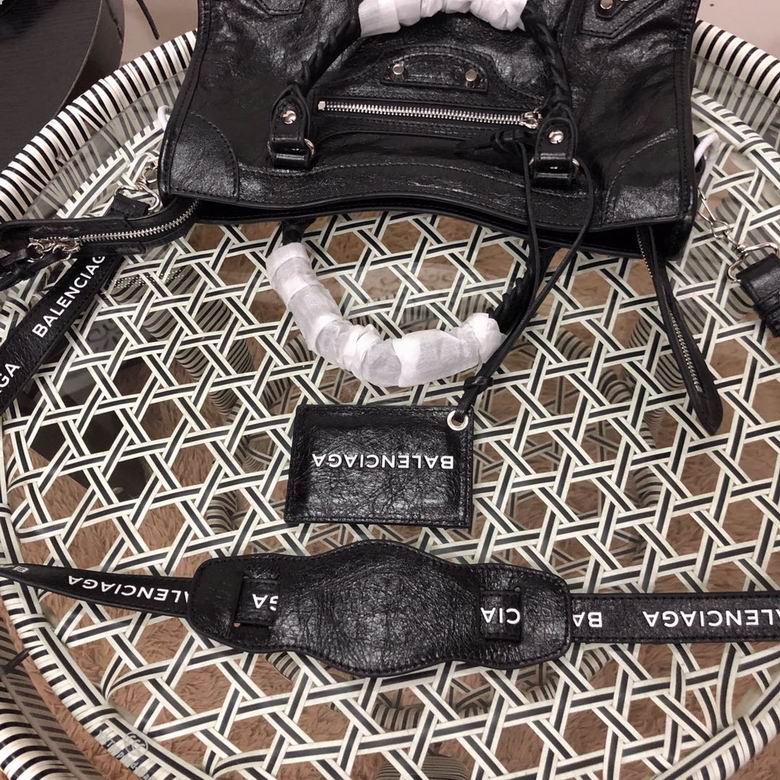 BLGA-Bags - Strap Story - 380