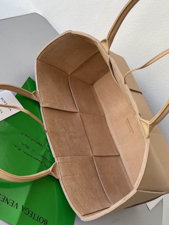 BTVA-Bags - Strap Story - 093
