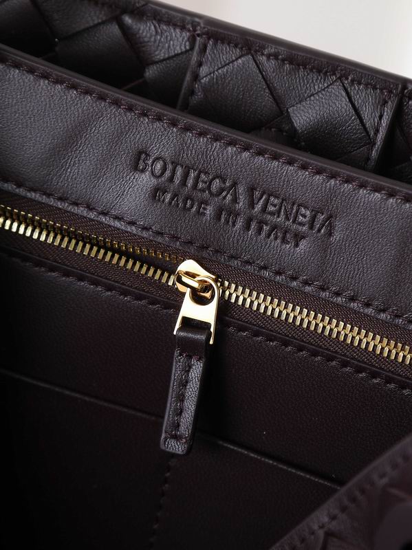 BTVA-Bags - Strap Story - 501