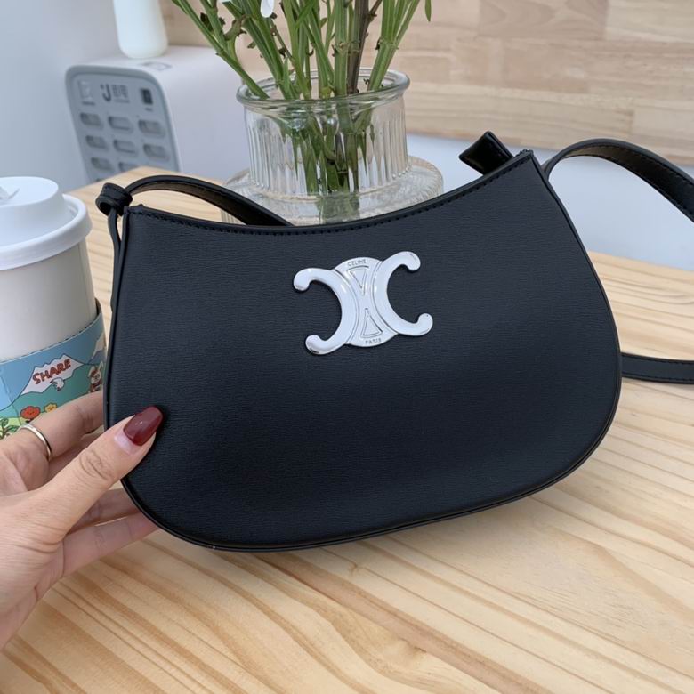 CLNE-Bags - Strap Story - 205