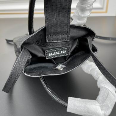 BLGA-Bags - Strap Story - 555