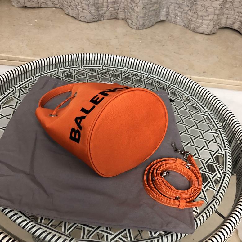 BLGA-Bags - Strap Story - 043