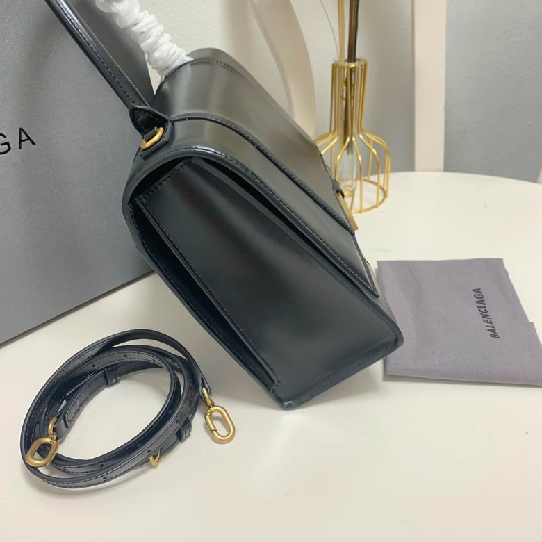 BLGA-Bags - Strap Story - 474