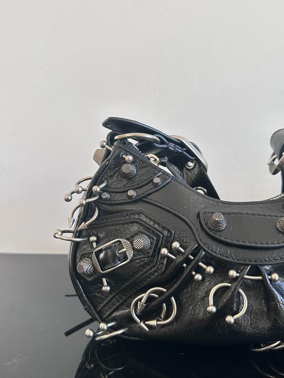 BLGA-Bags - Strap Story - 366