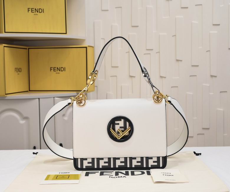 FDNI-Bags - Strap Story - 377