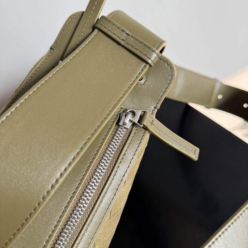 BTVA-Bags - Strap Story - 445