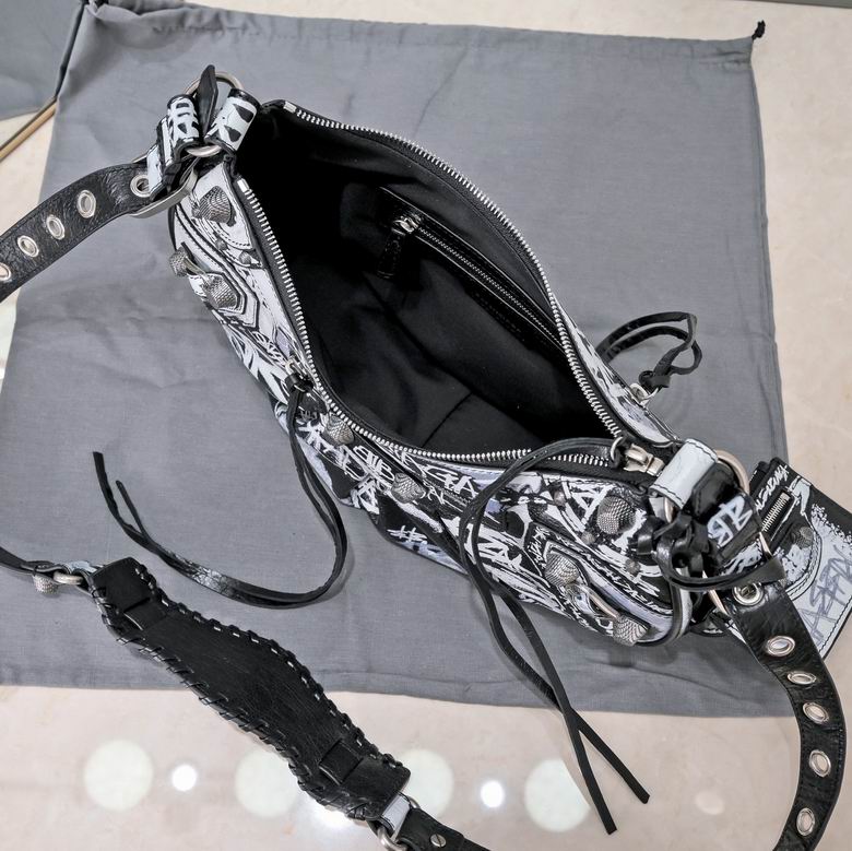 BLGA-Bags - Strap Story - 342