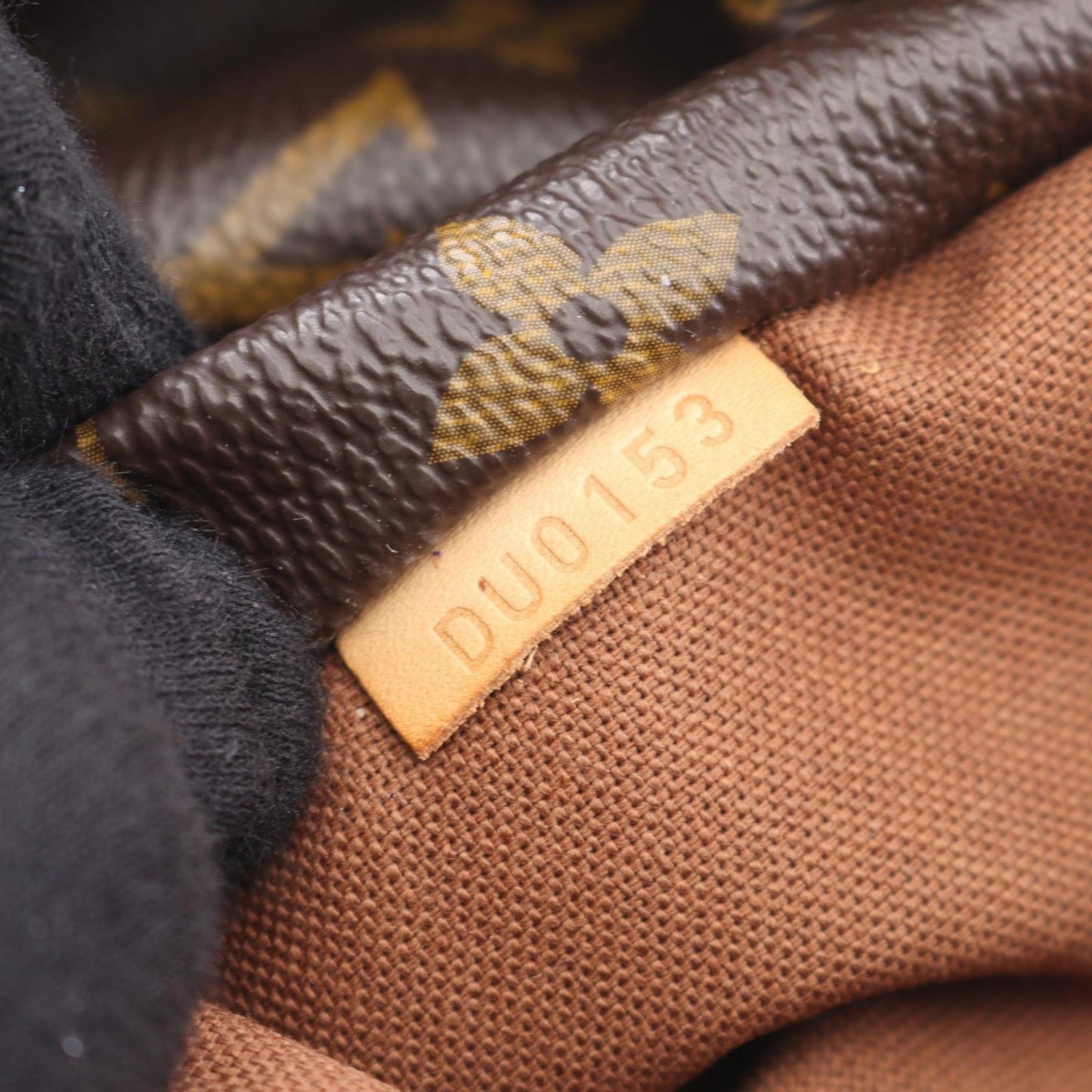 StrapStory - Tote Bag 3590