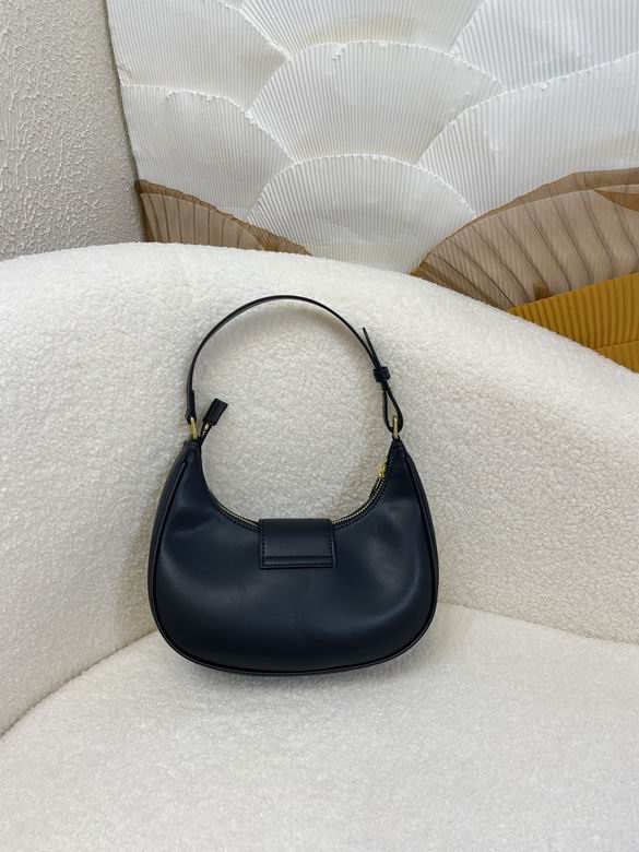 CLNE-Bags - Strap Story - 234