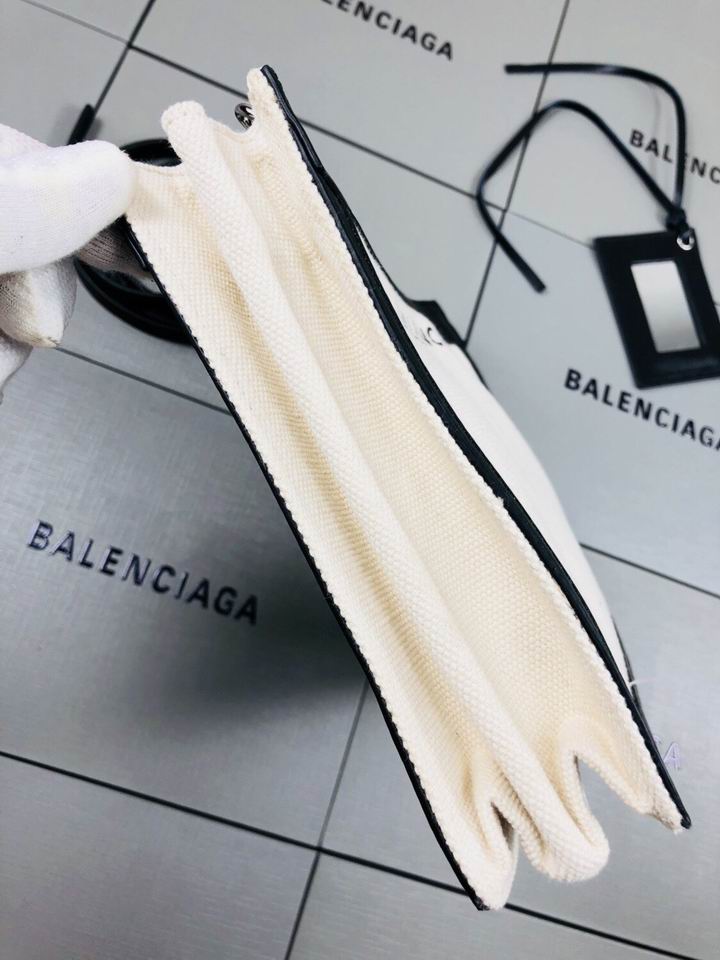 BLGA-Bags - Strap Story - 132