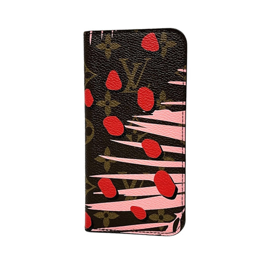 StrapStory - Wristlet 586