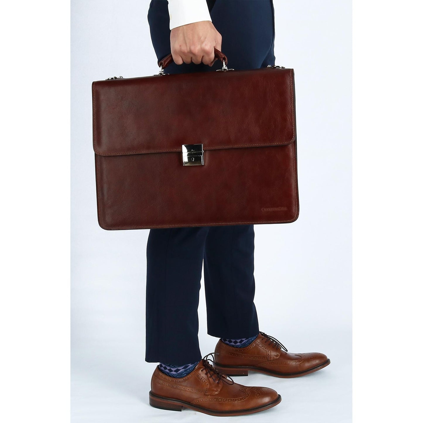 StrapStory - Briefcase 038