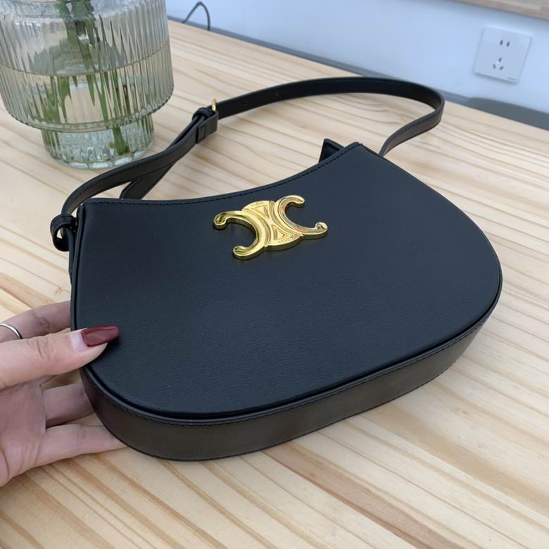 CLNE-Bags - Strap Story - 205