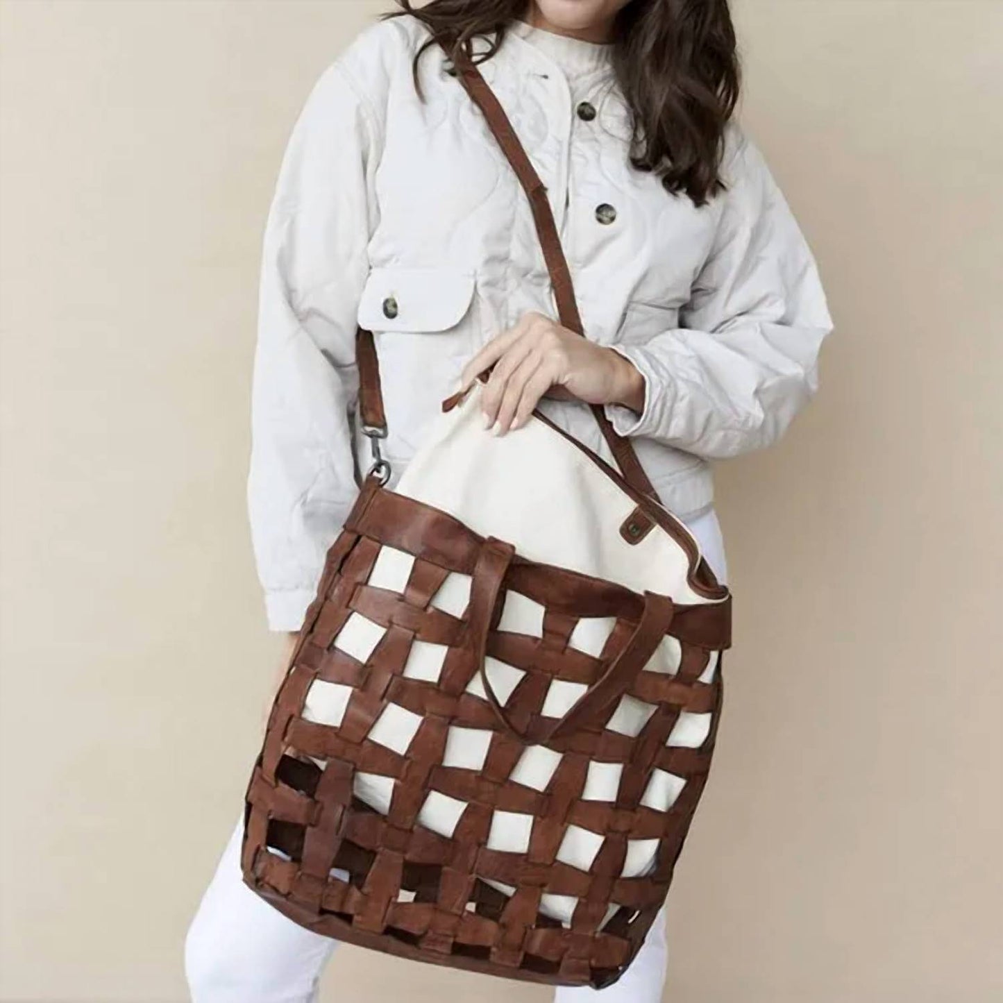 StrapStory - Tote Bag 2125