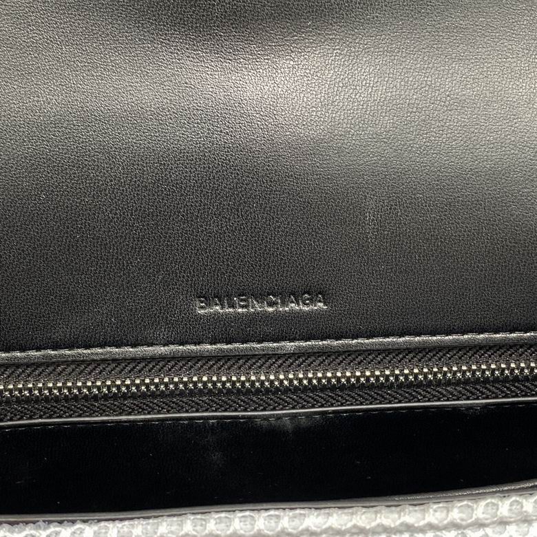 BLGA-Bags - Strap Story - 440