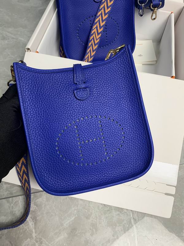 HMSM-Bags - Strap Story - 083