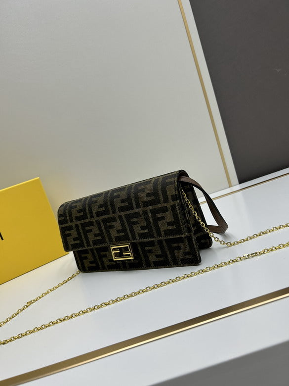 FDNI-Bags - Strap Story - 058