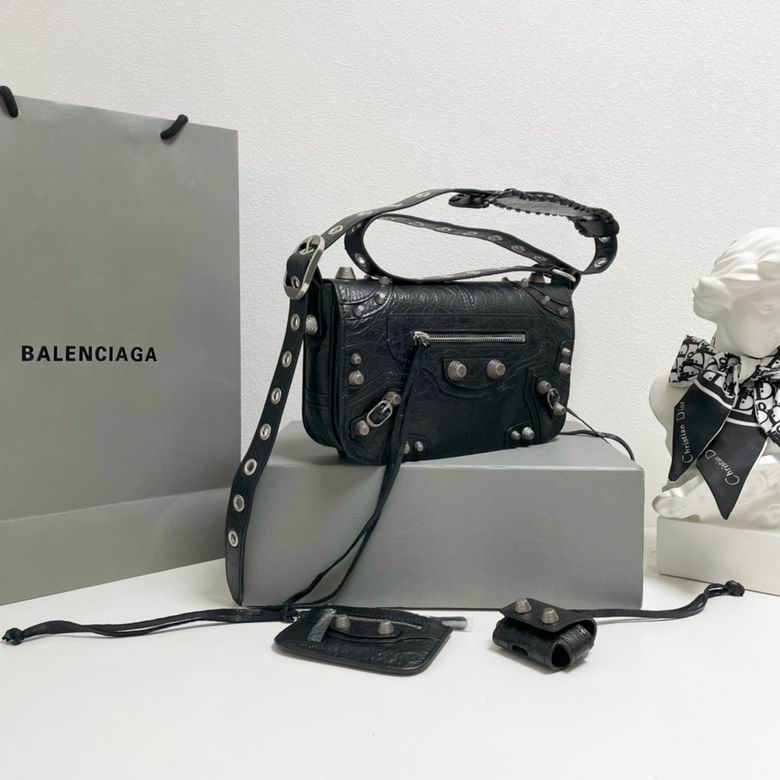 BLGA-Bags - Strap Story - 124
