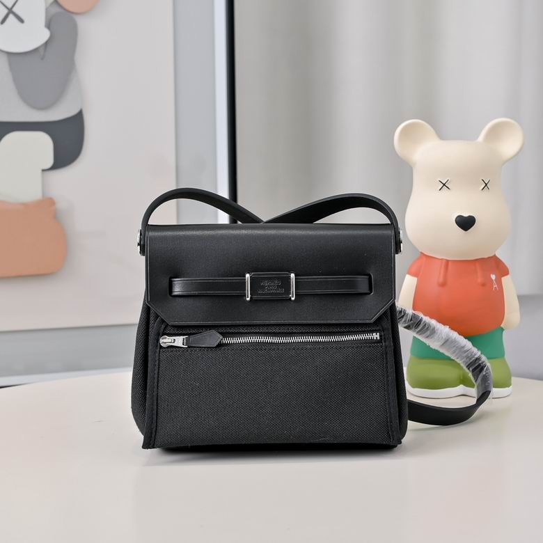HMSM-Bags - Strap Story - 023
