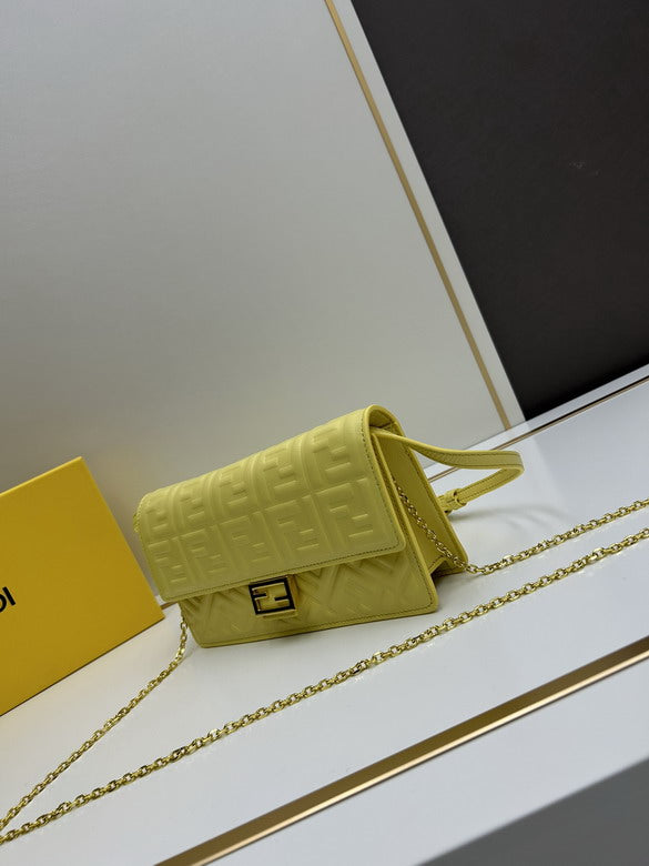FDNI-Bags - Strap Story - 056