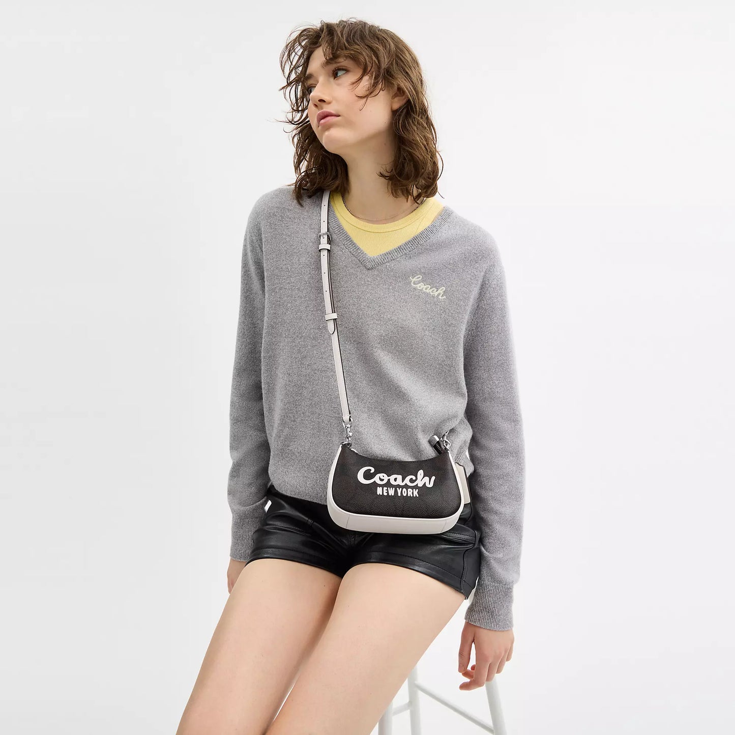 StrapStory - Crossbody 1400
