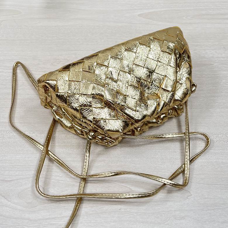 BTVA-Bags - Strap Story - 135
