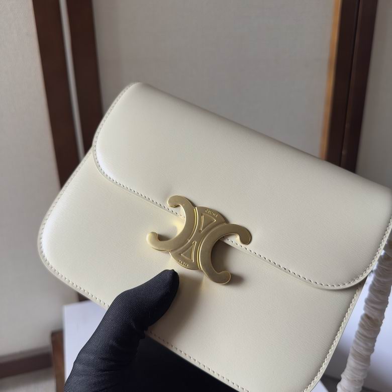 CLNE-Bags - Strap Story - 411