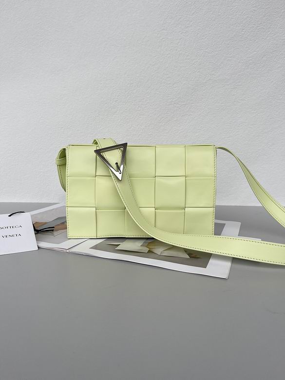 BTVA-Bags - Strap Story - 155