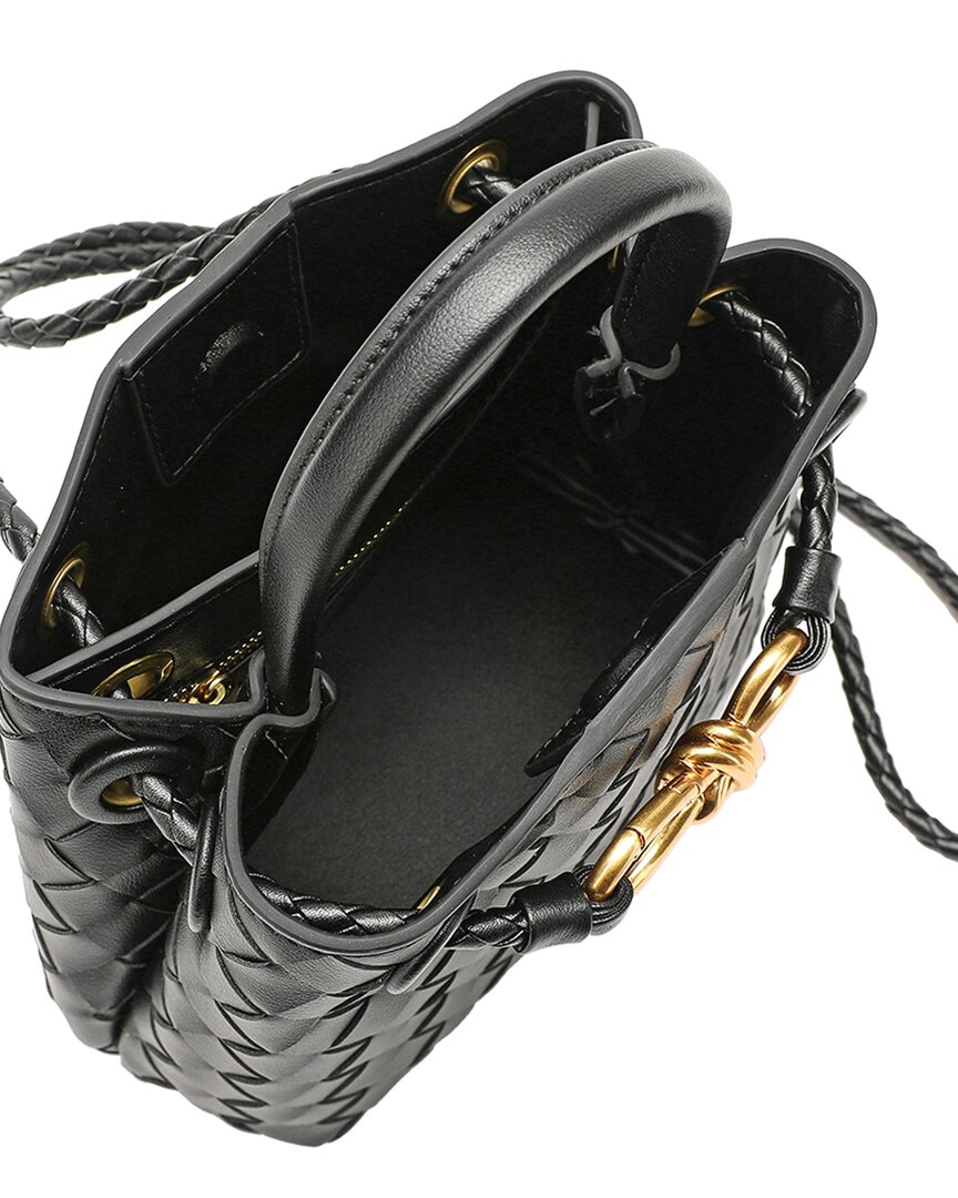 StrapStory - Crossbody 515