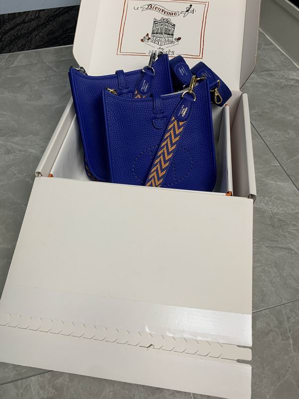 HMSM-Bags - Strap Story - 083