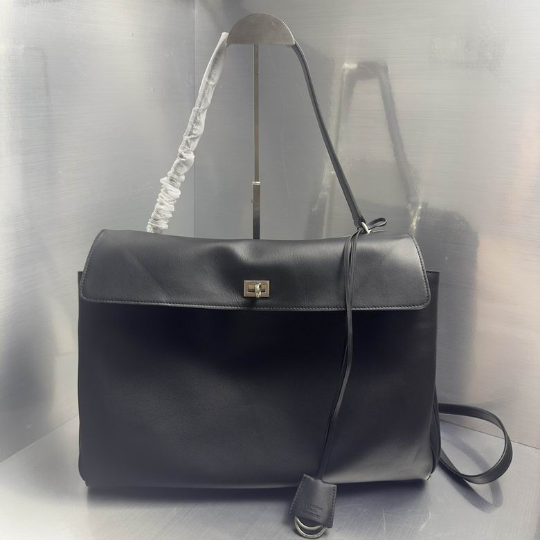 BLGA-Bags - Strap Story - 001