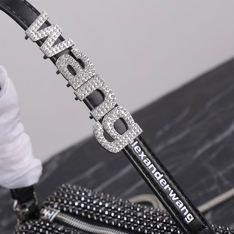 AXWG-Bag - Strap Story - 003