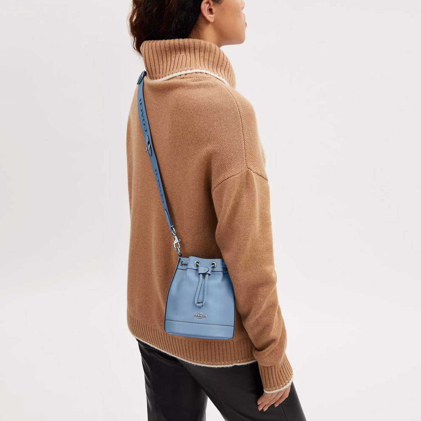 StrapStory - Crossbody 073