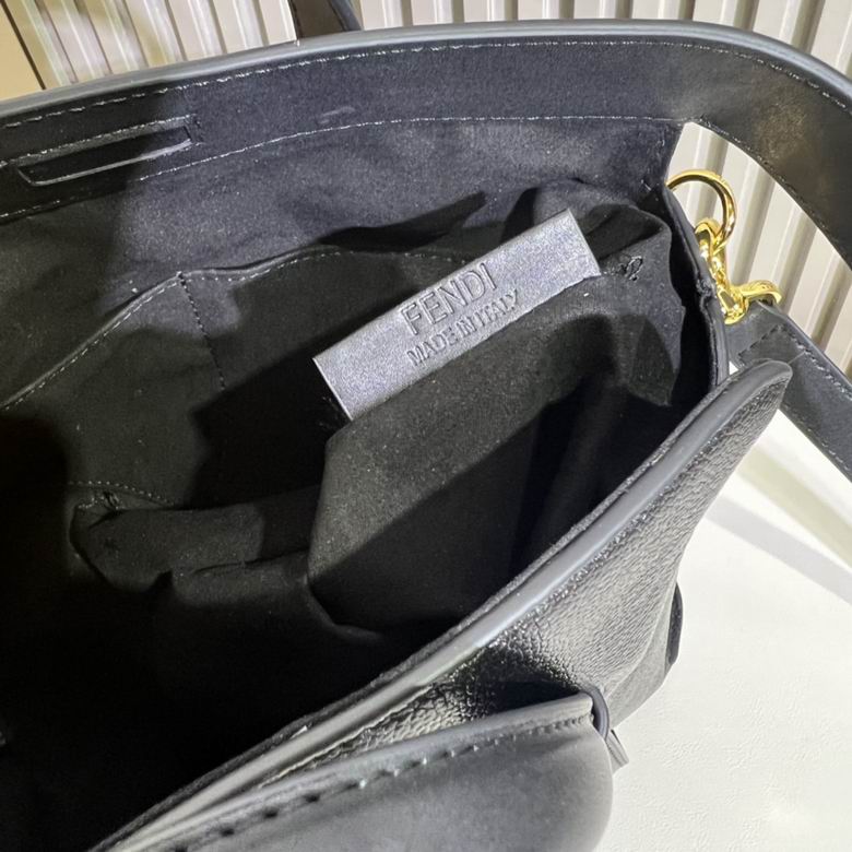 FDNI-Bags - Strap Story - 097