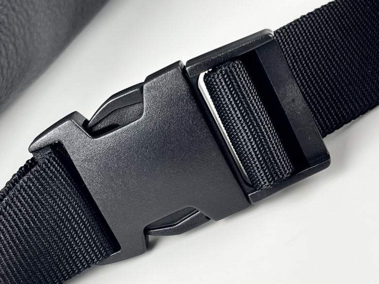 BLGA-Bags - Strap Story - 077