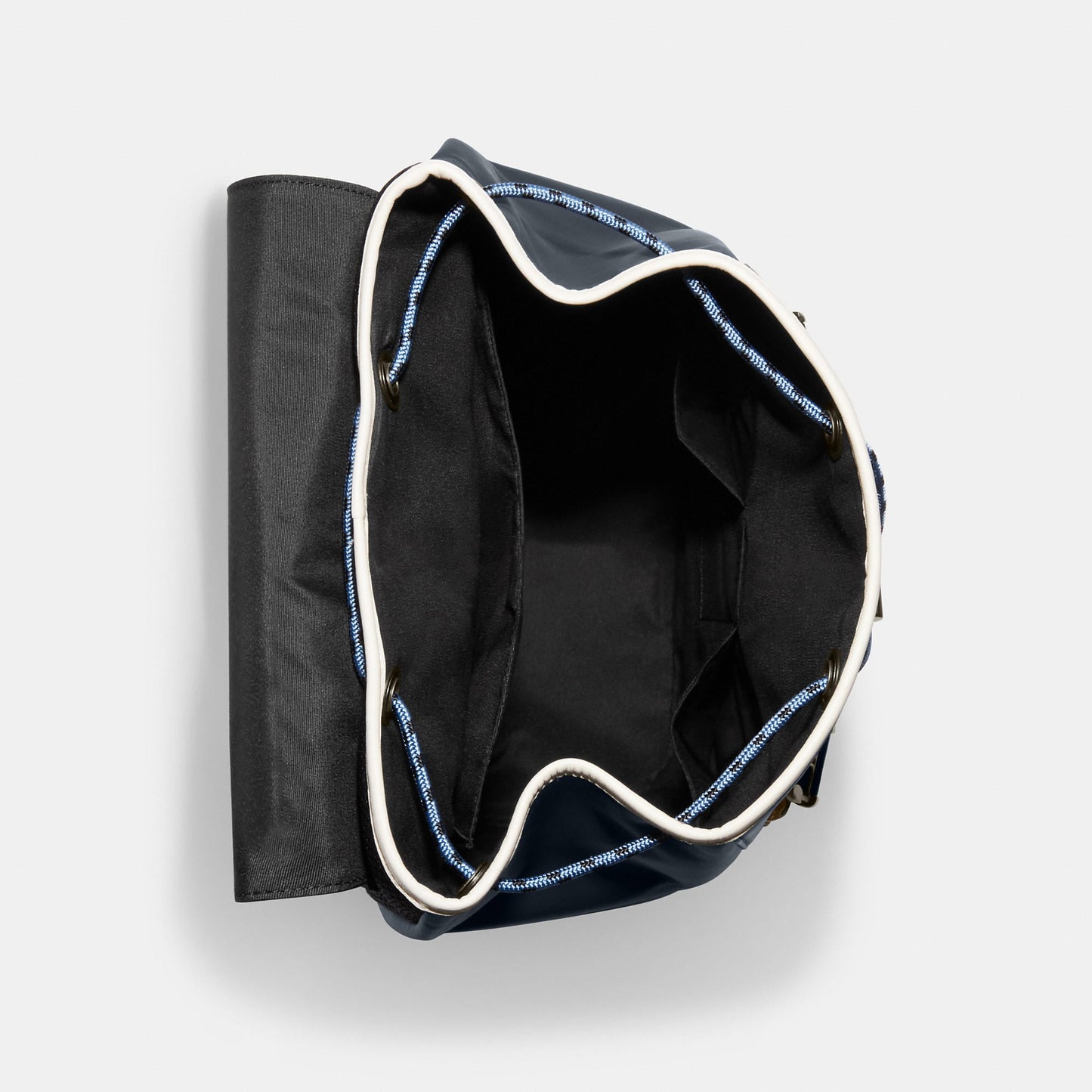 StrapStory - Backpack 470