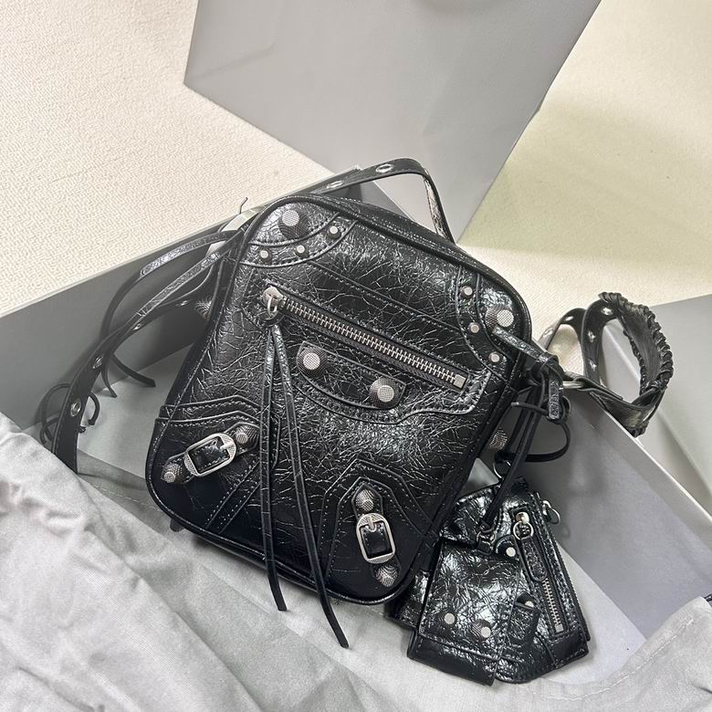BLGA-Bags - Strap Story - 350