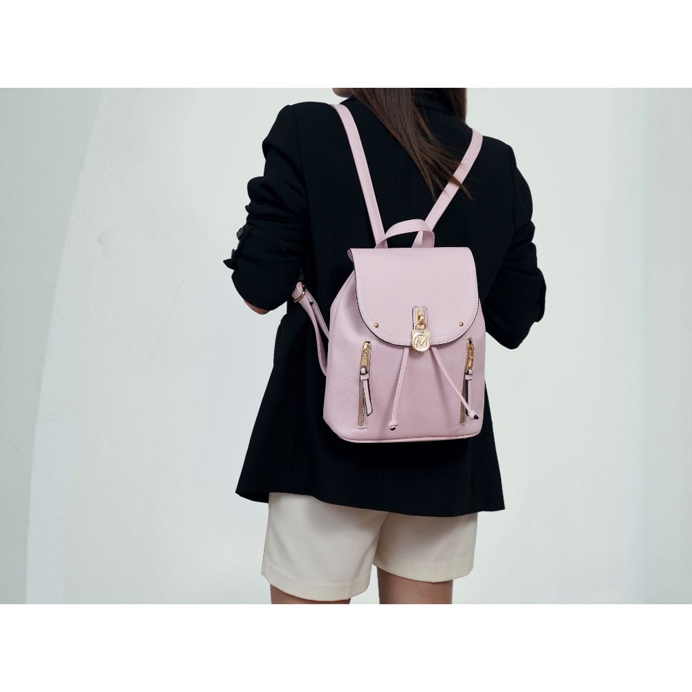 StrapStory - Backpack 108