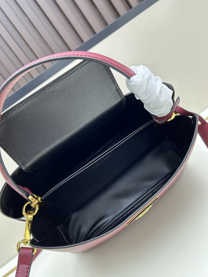 PRD-Bags - Strap Story - 1922