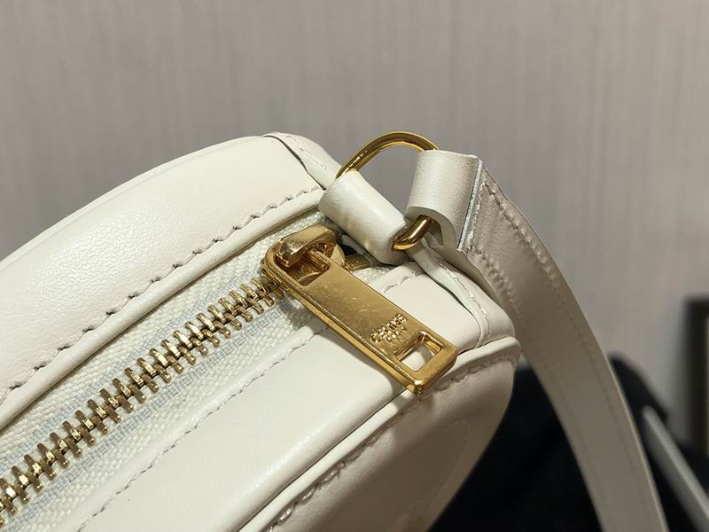 CLNE-Bags - Strap Story - 640