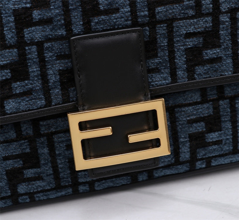 FDNI-Bags - Strap Story - 555