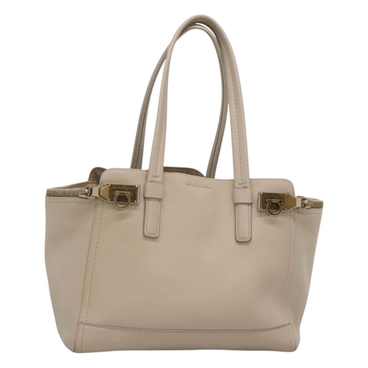 StrapStory - Tote Bag 3562