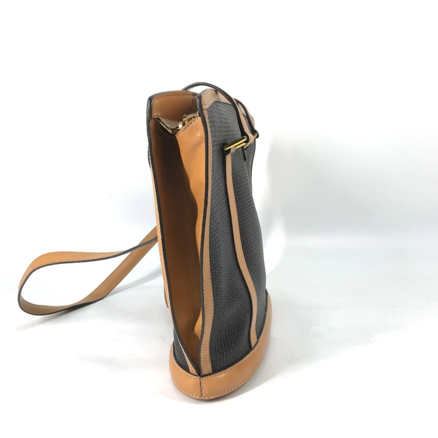 StrapStory - Tote Bag 3715