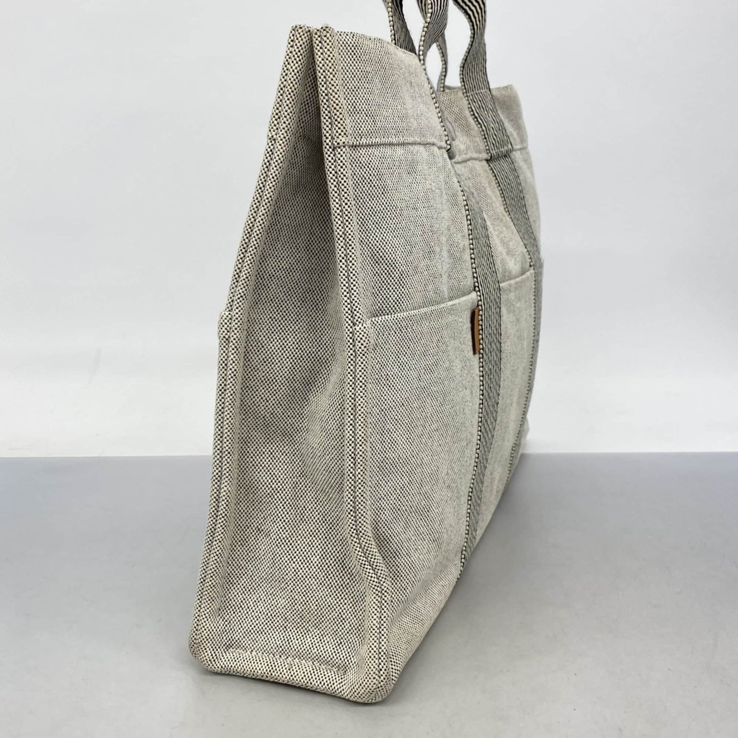 StrapStory - Tote Bag 3740