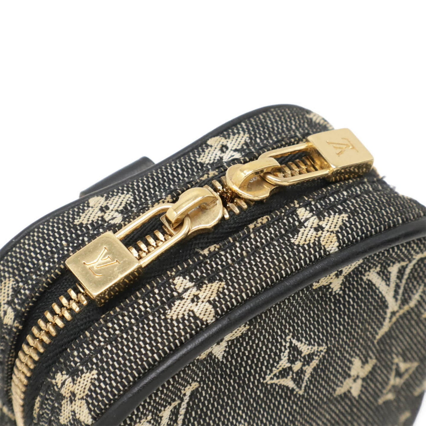StrapStory - Satchel 1240