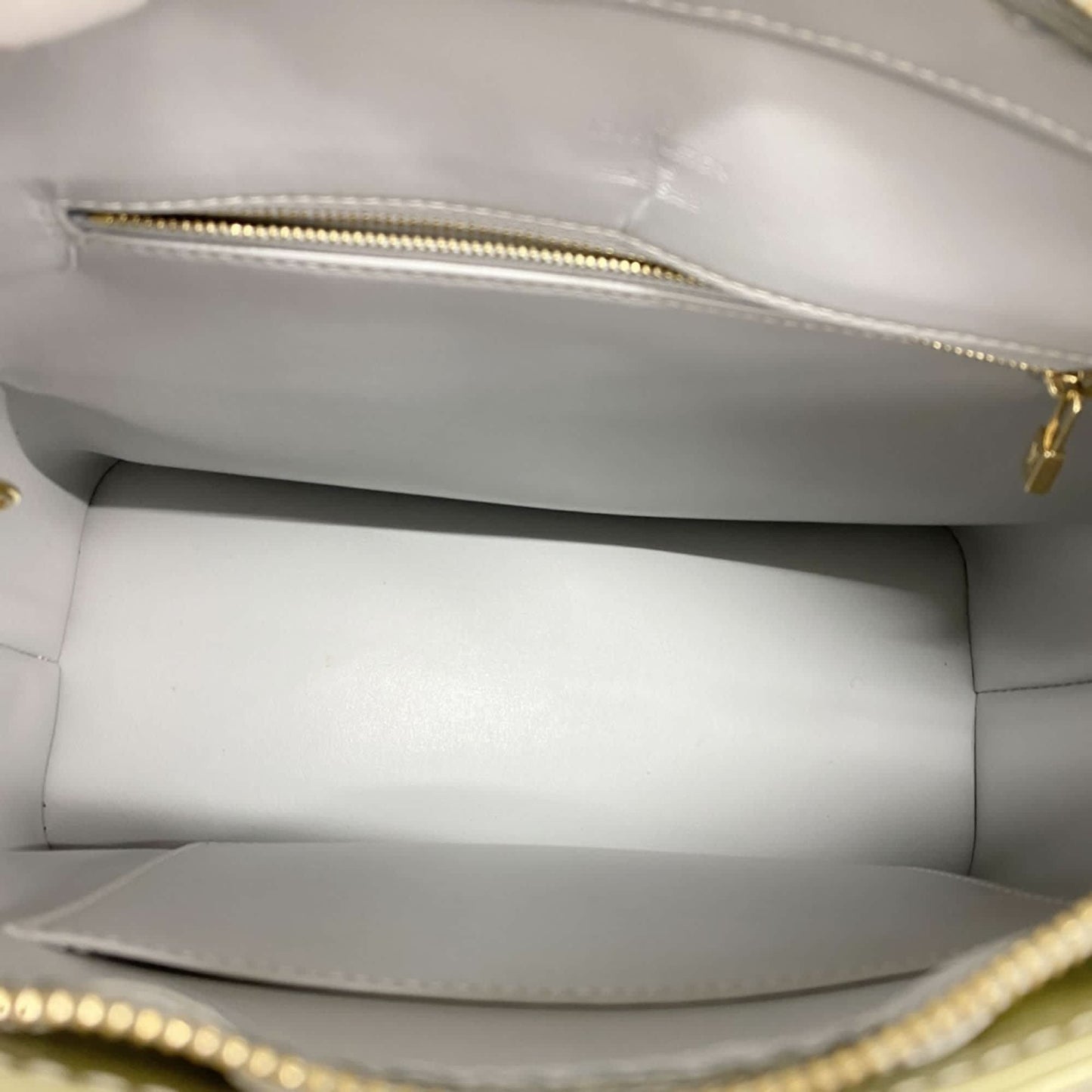 StrapStory - Tote Bag 3872