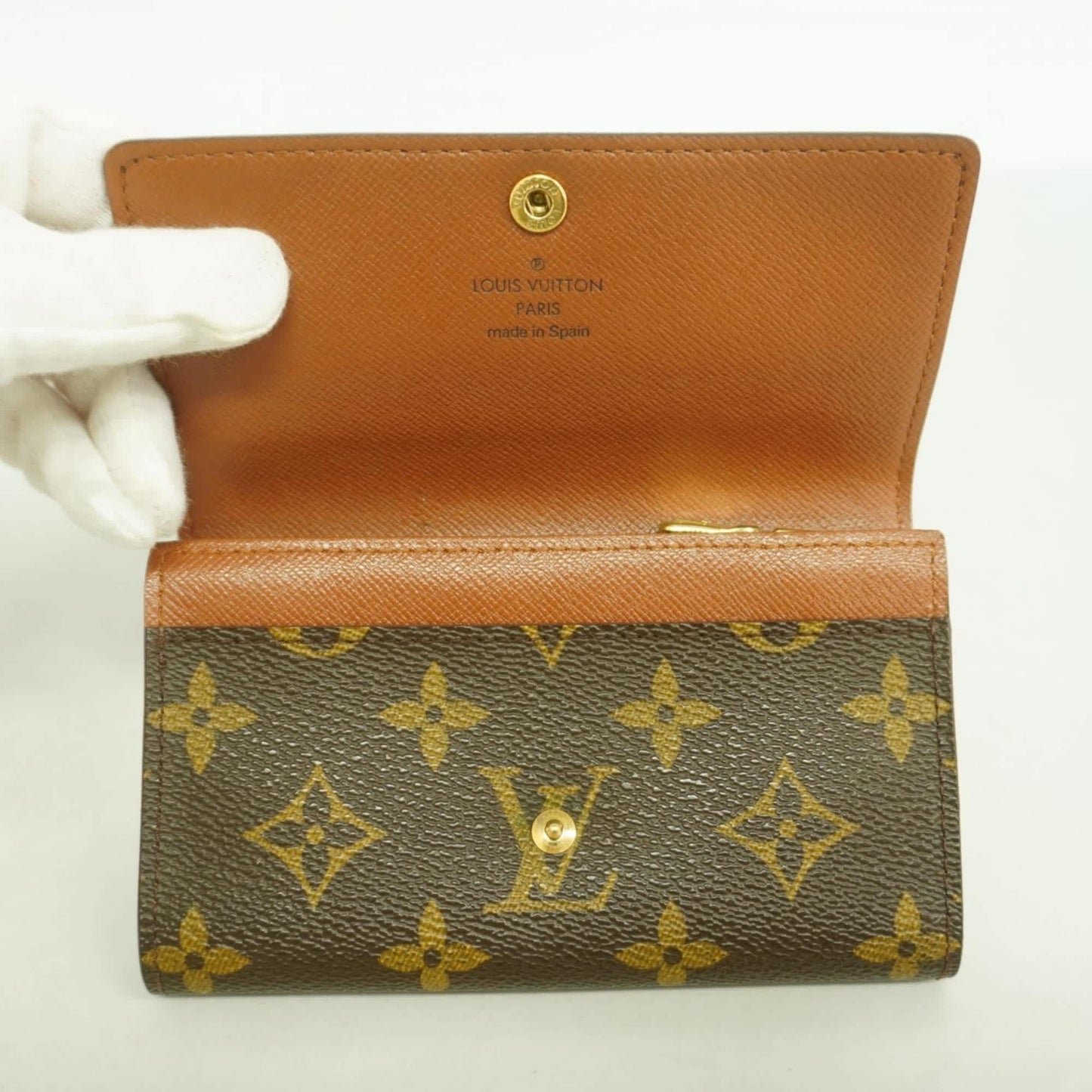 StrapStory - Wristlet 700