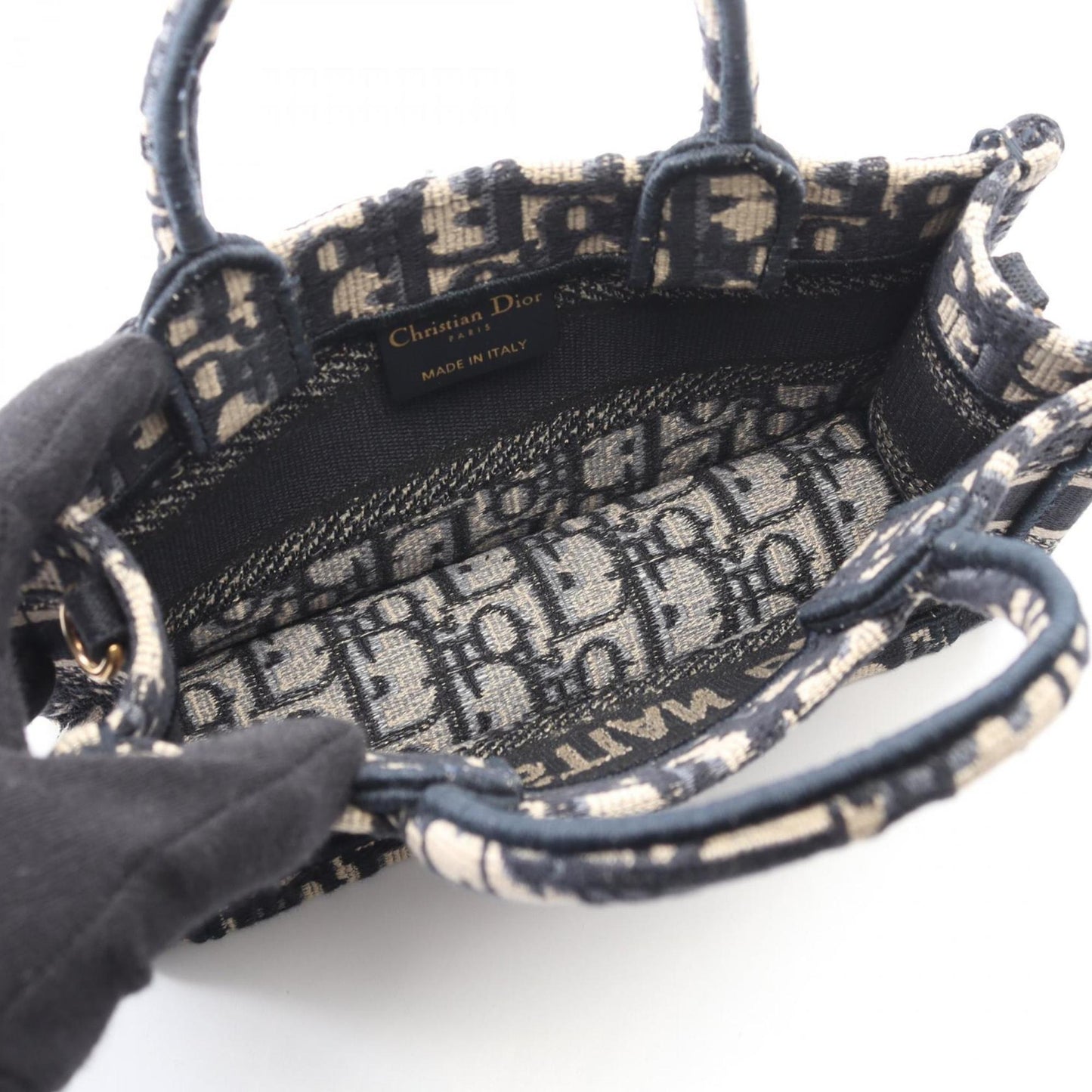 StrapStory - Tote Bag 3257