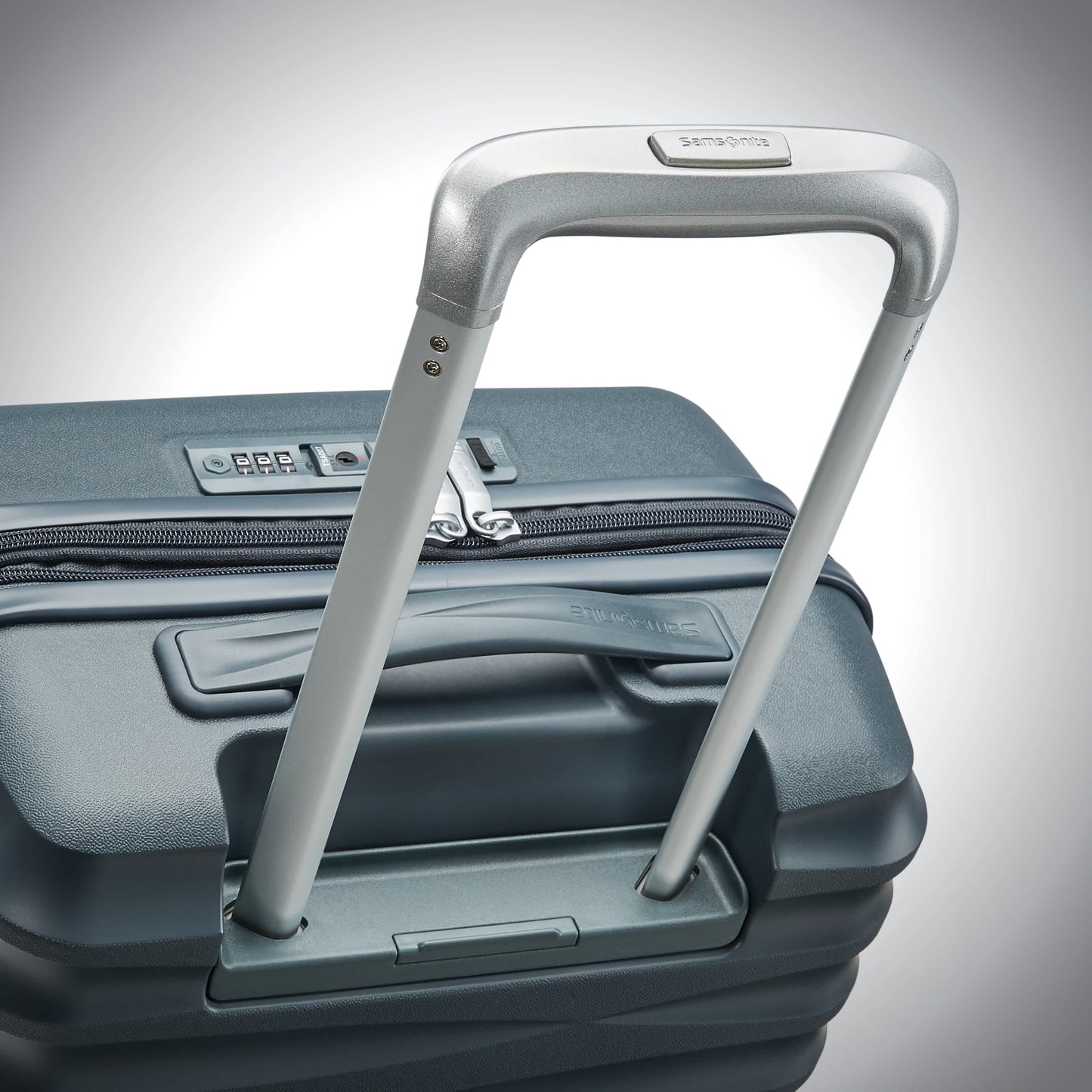 StrapStory - Suitcase 047